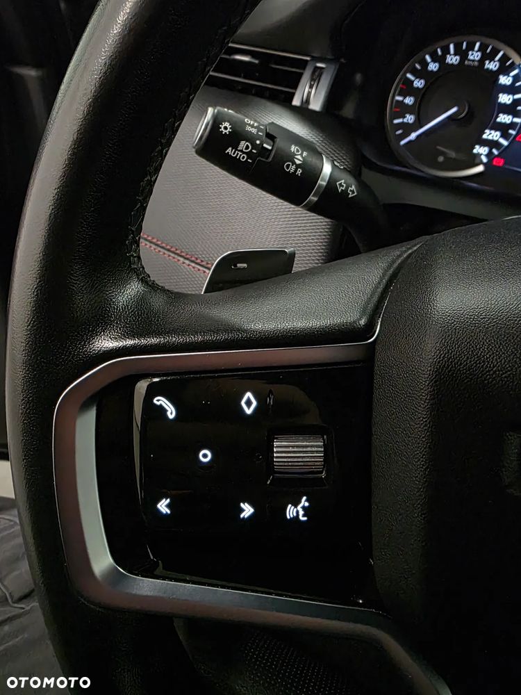 Land Rover Discovery Sport - 24