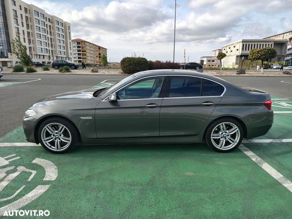 BMW Seria 5 525d xDrive AT - 4