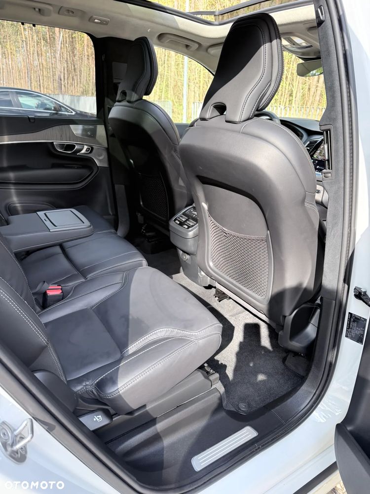 Volvo XC 90 B5 D AWD Ultimate Bright 7os - 26