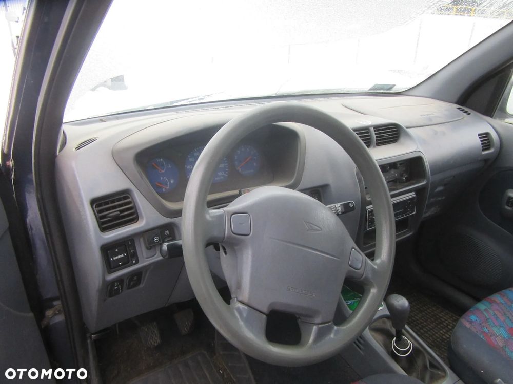 KANAPA FOTELE BOCZKI Daihatsu Terios 1998 Wszystkie części - 10