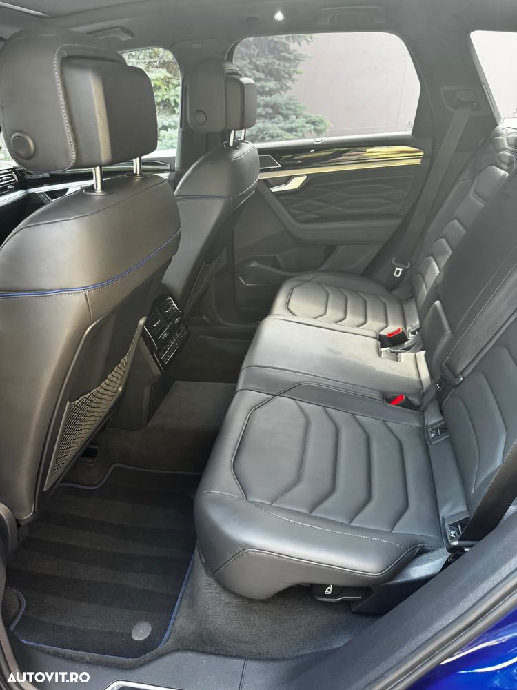 Volkswagen Touareg - 8