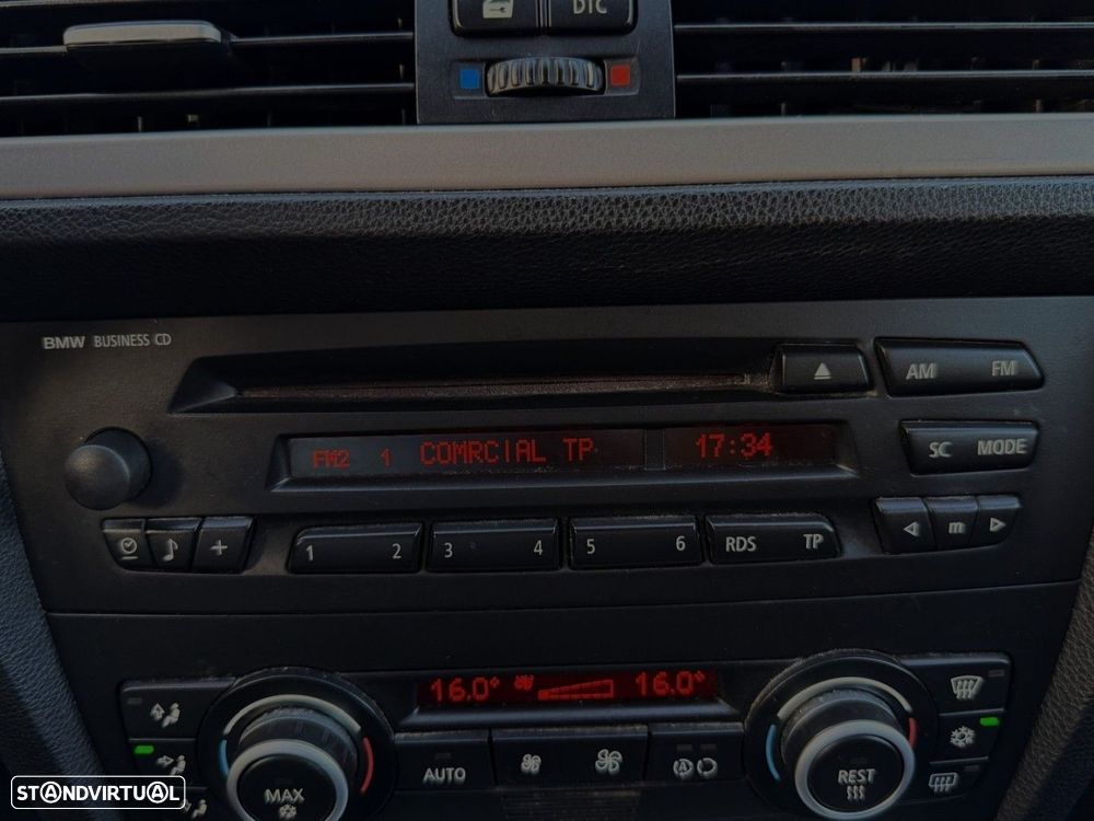 BMW 320 d Touring - 15
