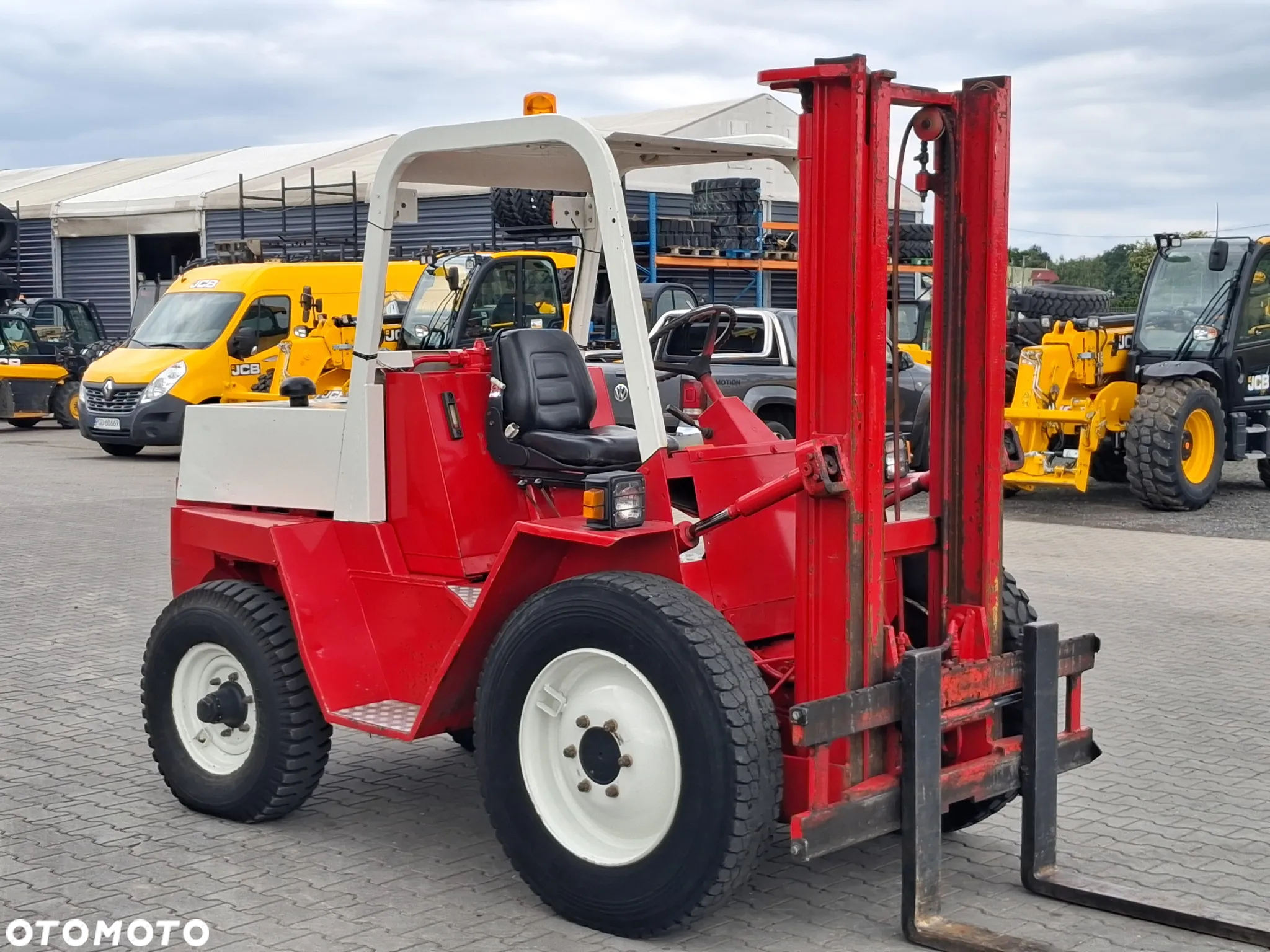 Manitou MC 25 N - 6