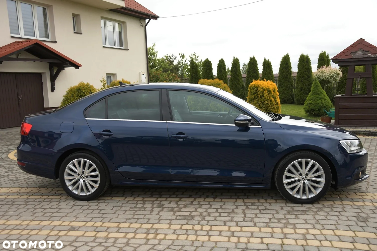 Volkswagen Jetta - 3
