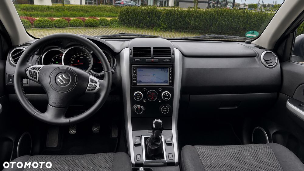 Suzuki Grand Vitara 1.9 DDiS Comfort EU5 - 9