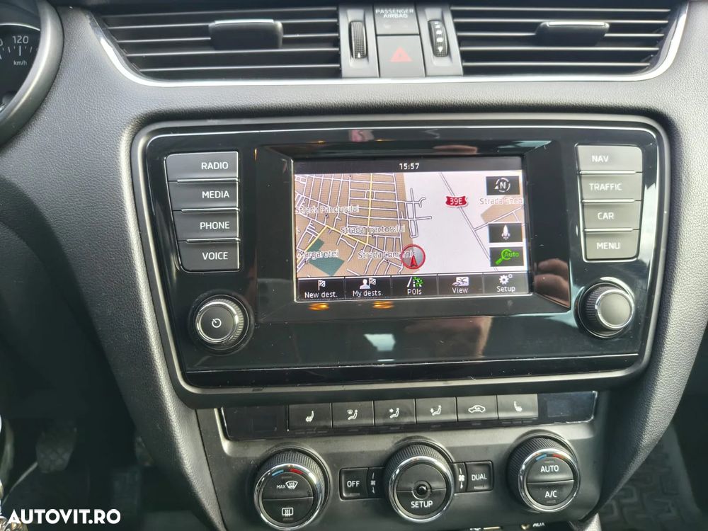 Skoda Octavia Combi 1.6 TDI Green tec Elegance - 16