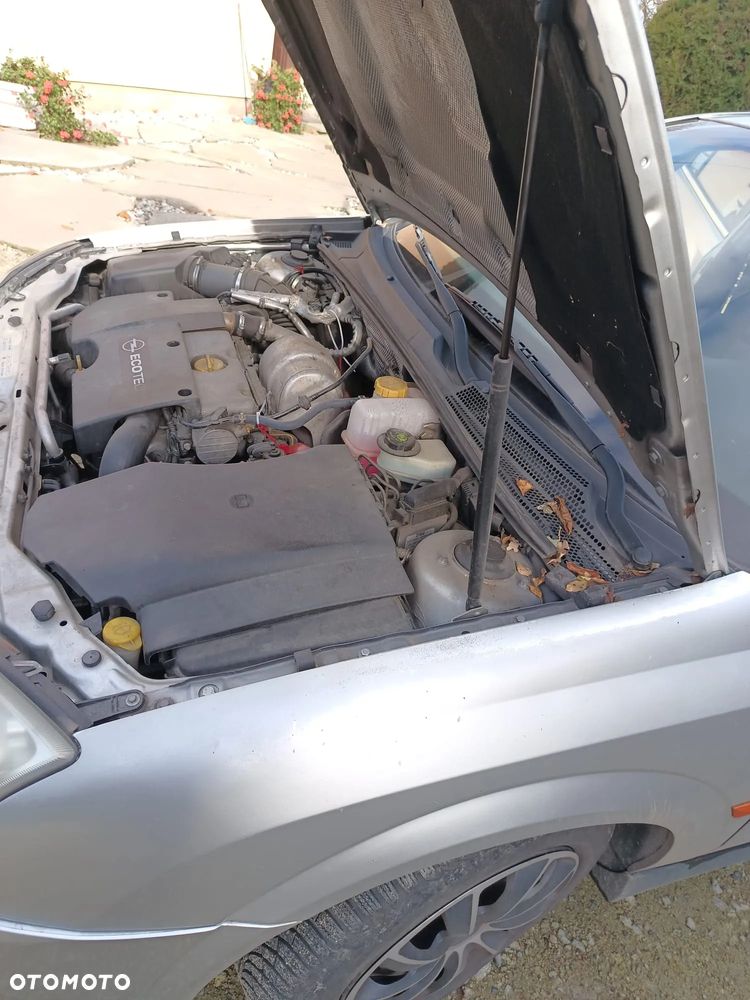 Opel Vectra GTS 2.2 DTI ActiveSelect - 9