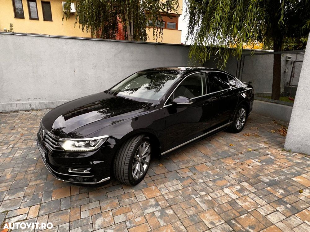 Volkswagen Passat - 2