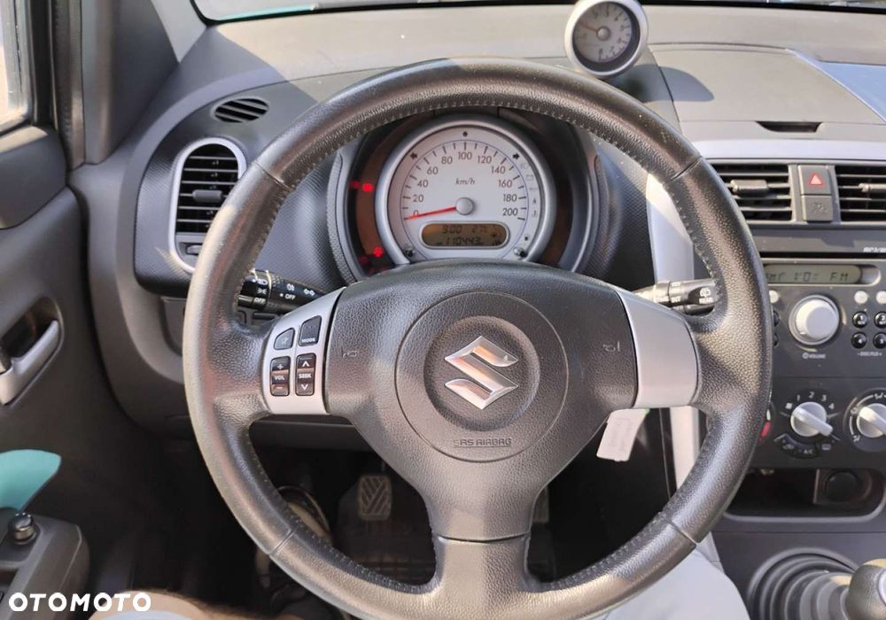 Suzuki Splash - 12