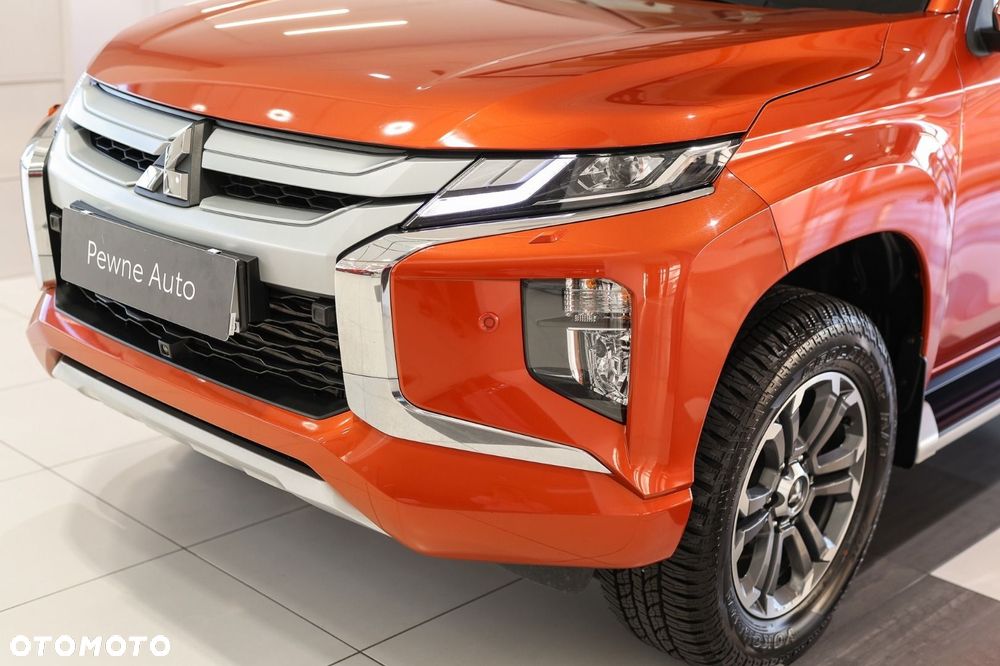 Mitsubishi L200 - 18