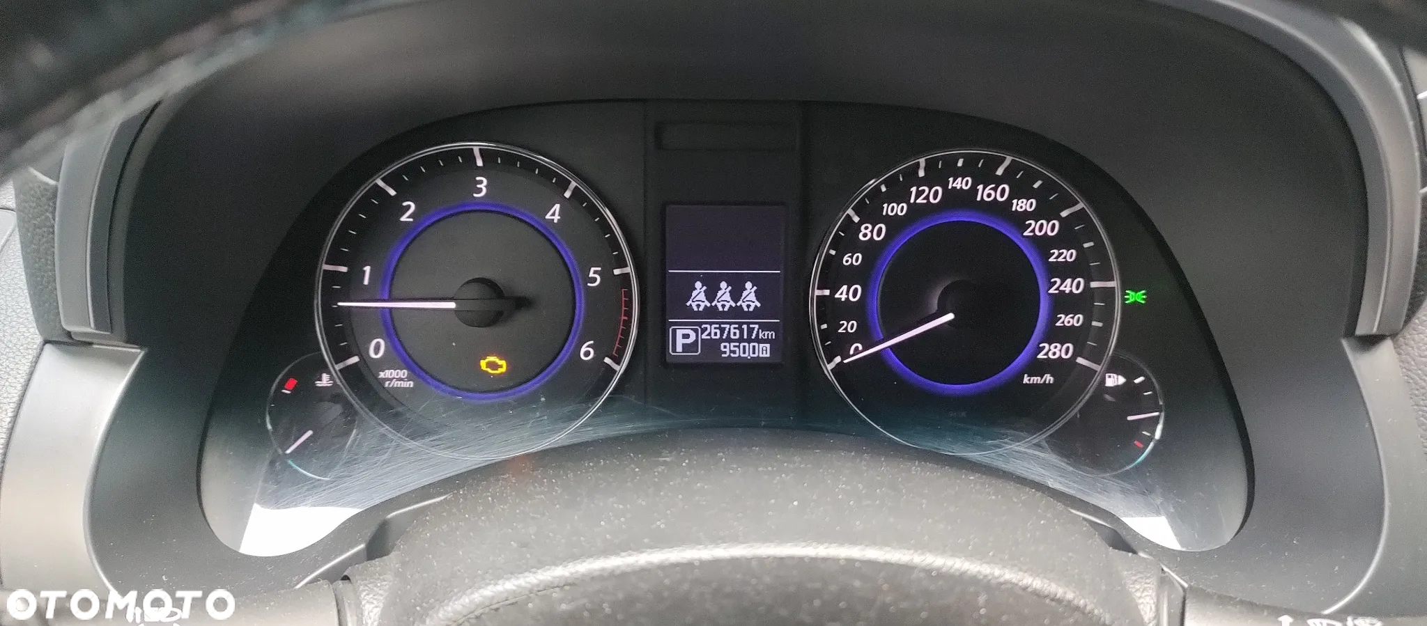 Infiniti QX70 3.0d S Premium - 9