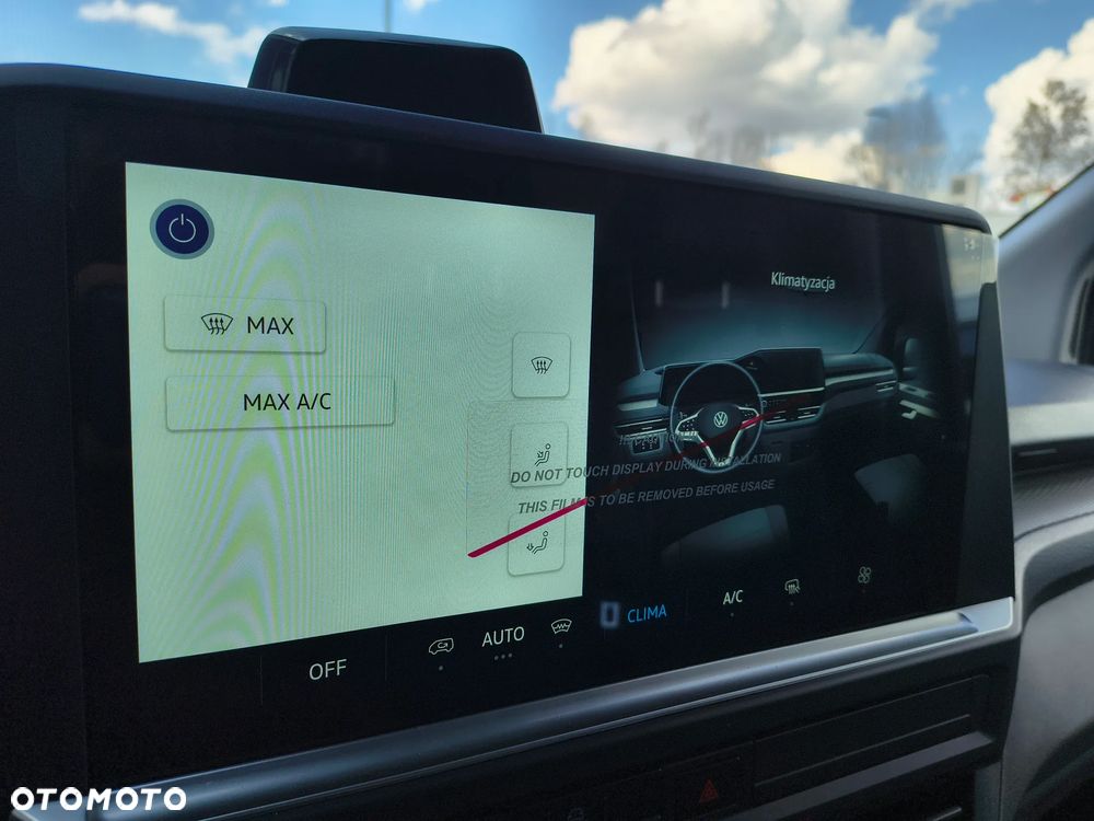 Volkswagen Transporter L2H1 Plus - 12