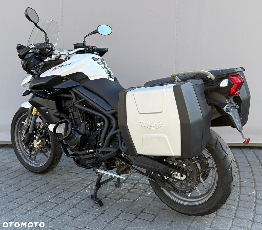 Triumph Tiger - 12
