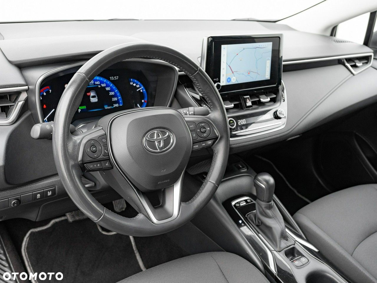Toyota Corolla 1.8 Hybrid Comfort - 7