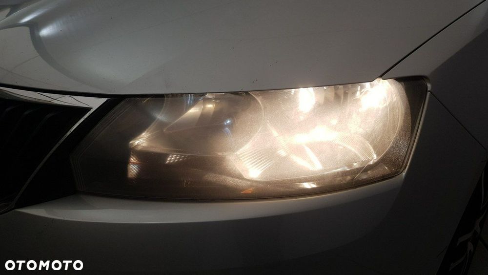 Skoda RAPID - 14