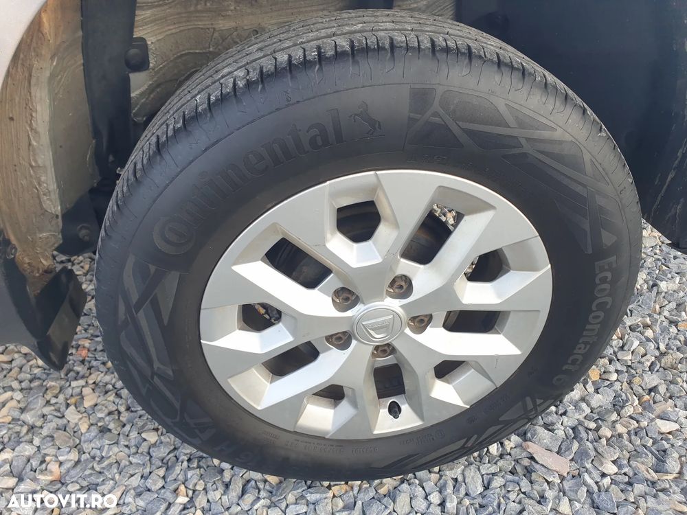 Dacia Duster 1.5 Blue dCi Prestige - 13