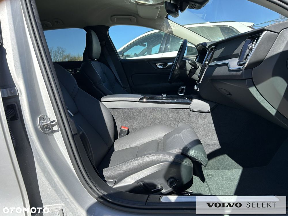 Volvo V60 - 25
