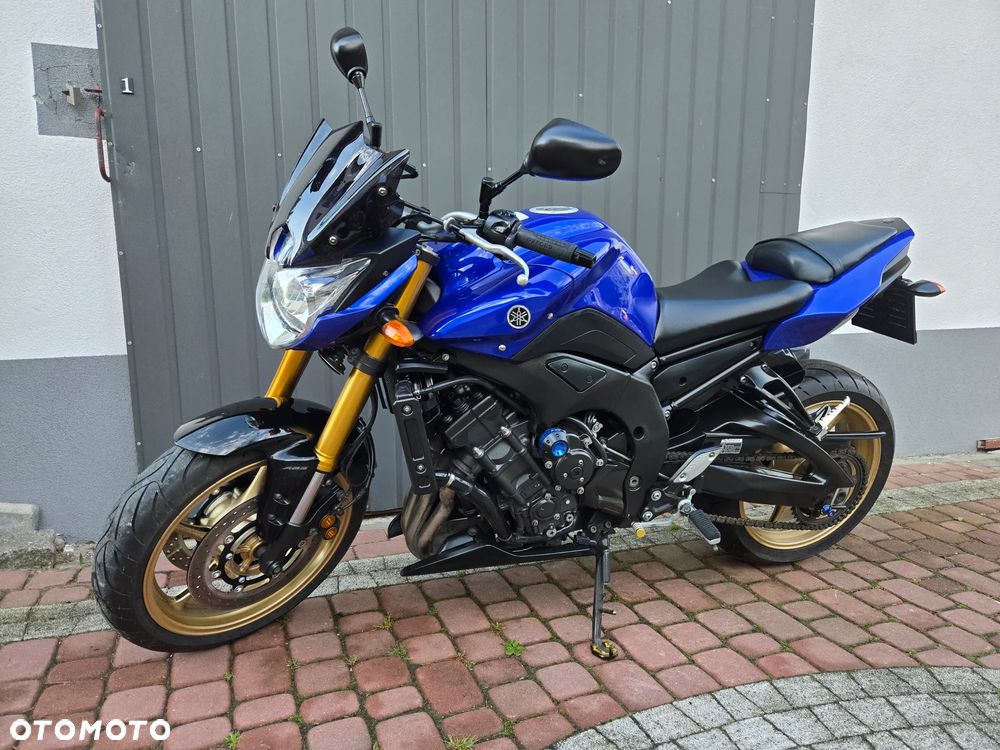 Yamaha FZ8 - 7