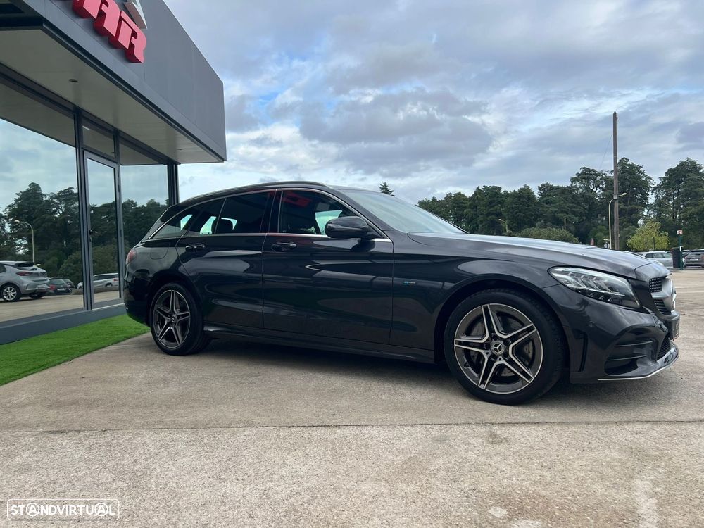 Mercedes-Benz C 300 de AMG Line - 13