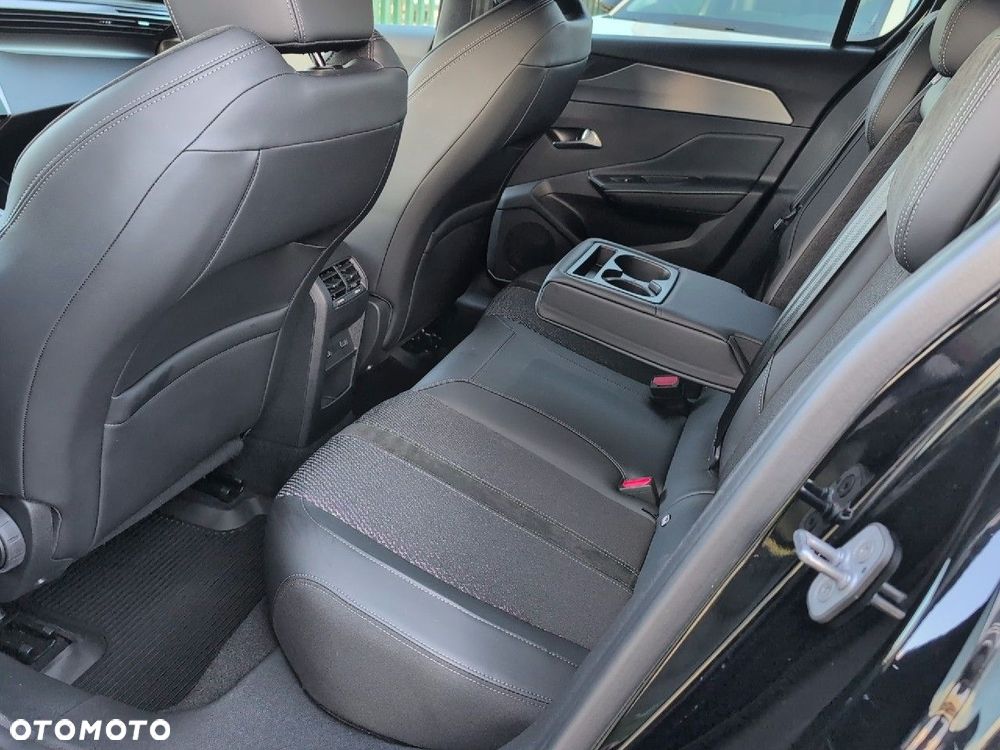 Peugeot 308 1.2 PureTech GT S&S EAT8 - 10
