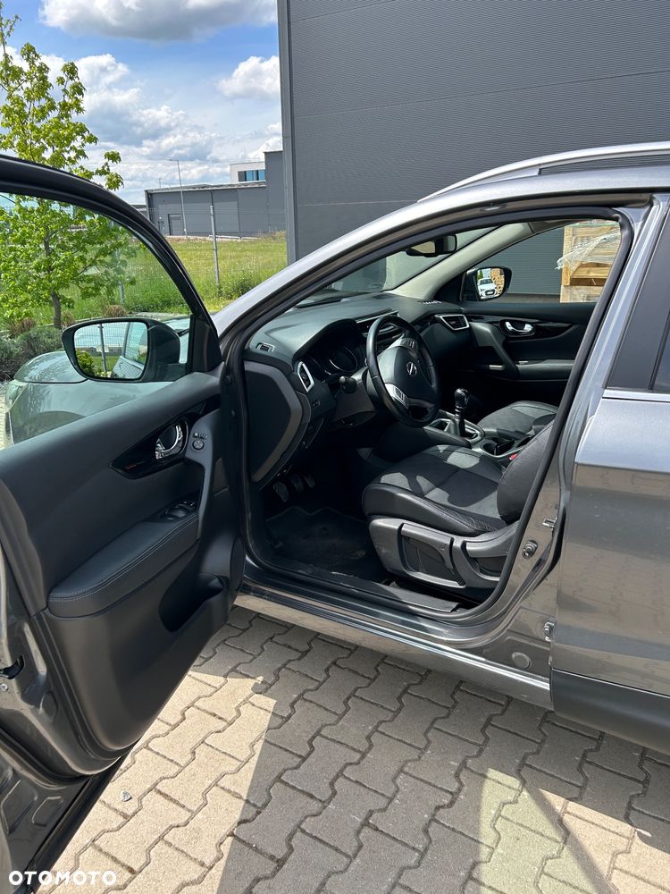 Nissan Qashqai 1.2 DIG-T Tekna+ - 16