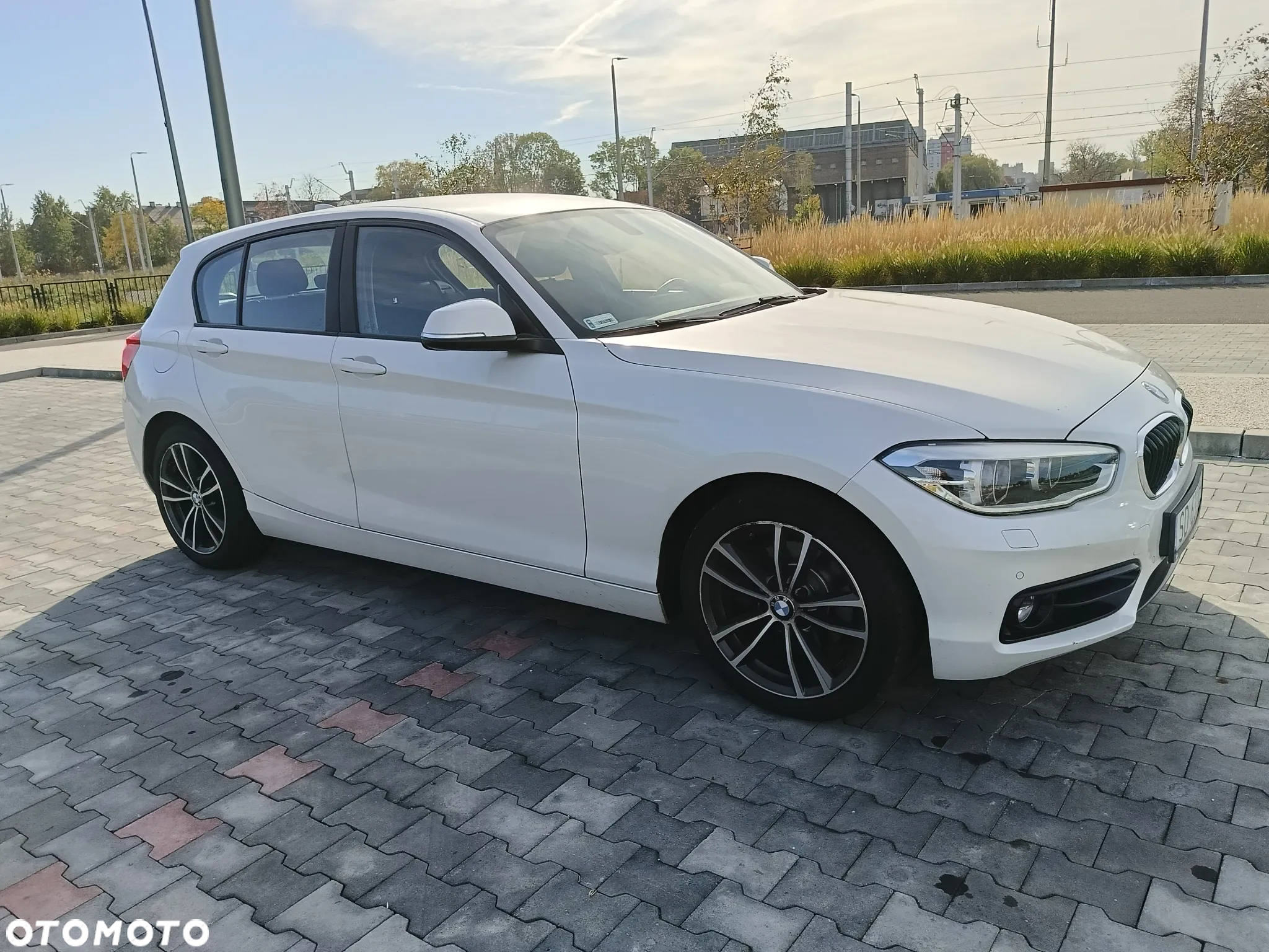 BMW Seria 1 120i - 2