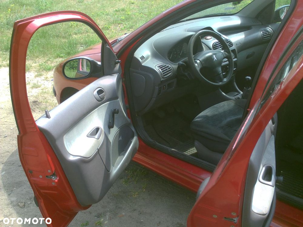 Peugeot 206 1.1 XR Presence - 19