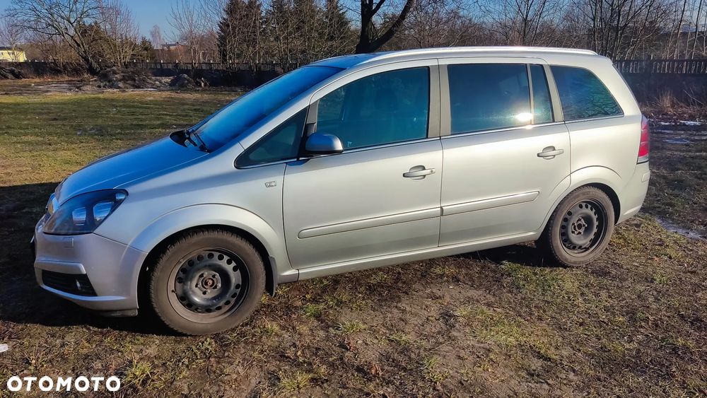 Opel Zafira 1.9 CDTI Enjoy - 2