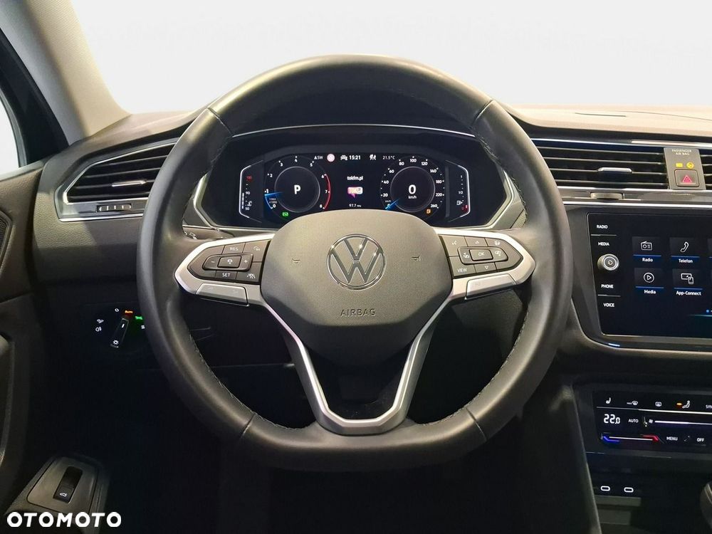 Volkswagen Tiguan Allspace - 17