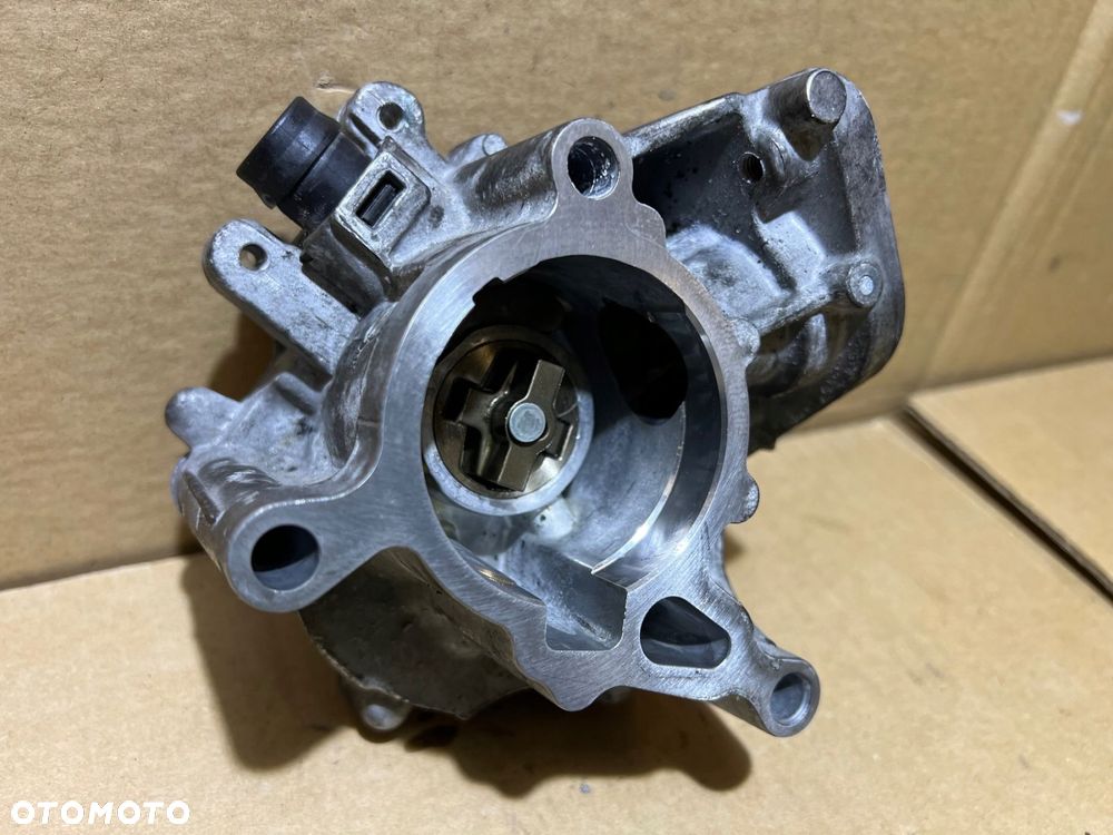 audi q5 80a 2.0 tfsi pompa vacum wakum 06k145100bb - 6