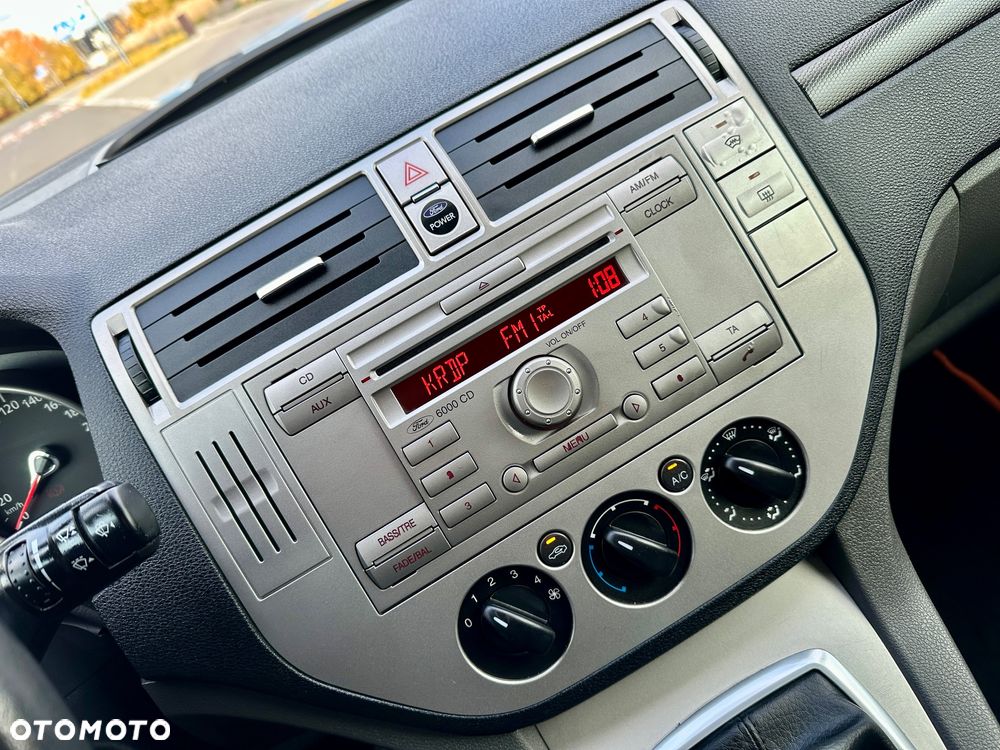 Ford Kuga 2.0 TDCi Titanium - 32