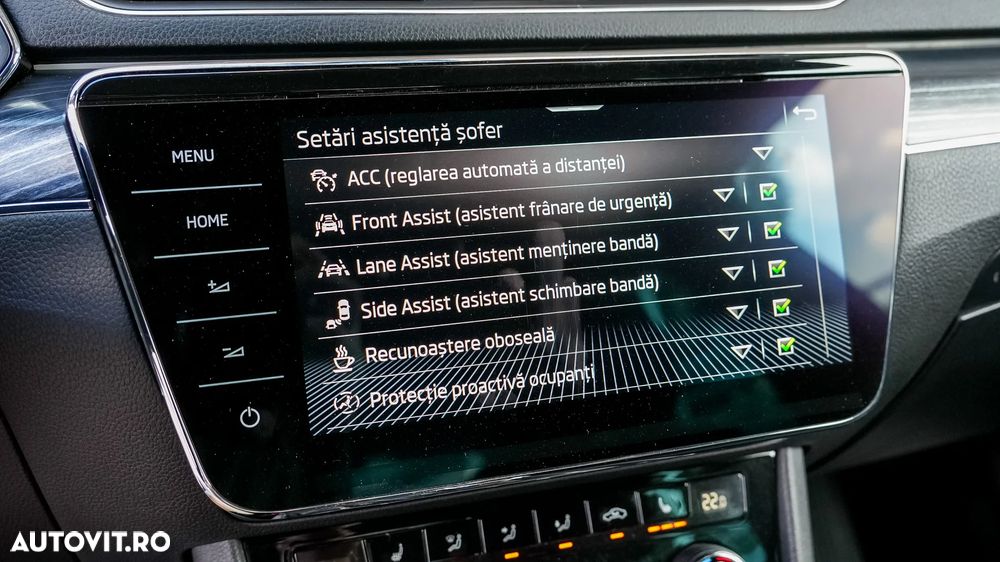 Skoda Superb 2.0 TDI DSG Style - 17