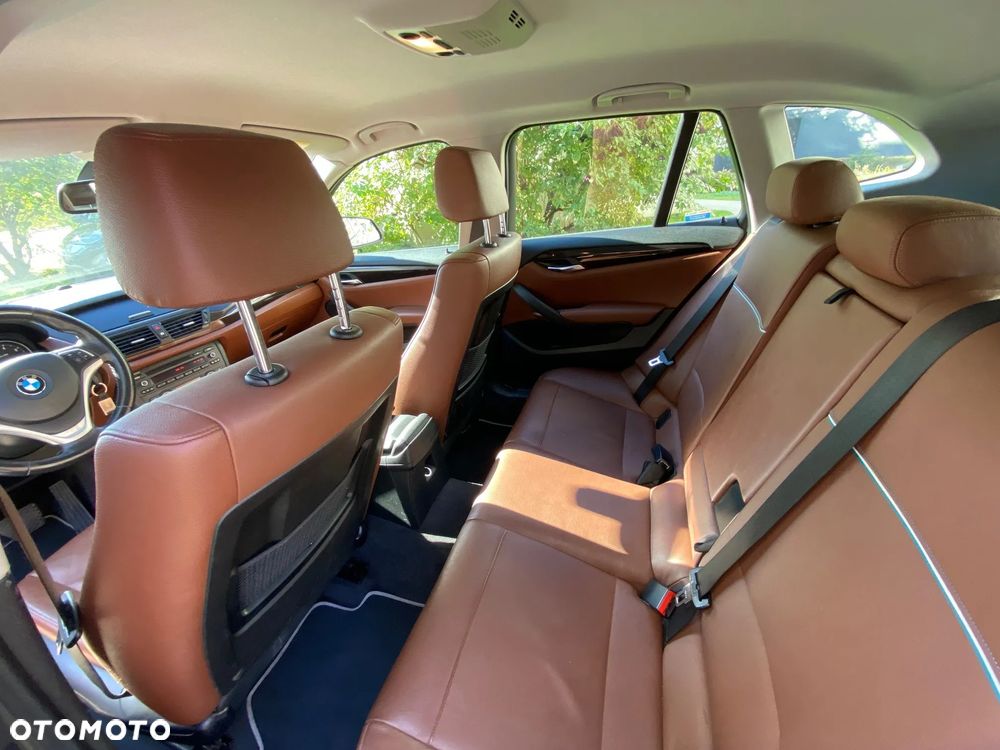 BMW X1 - 10