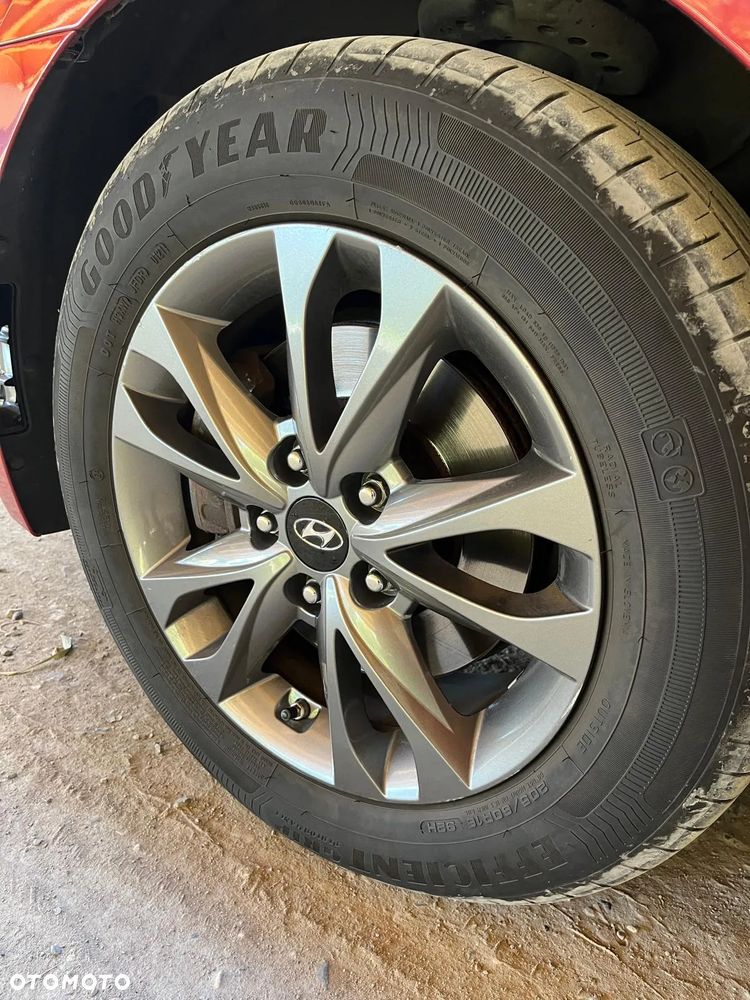 Hyundai i40 2.0 GDI Comfort - 24