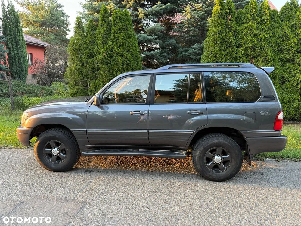 Lexus LX 470 - 2