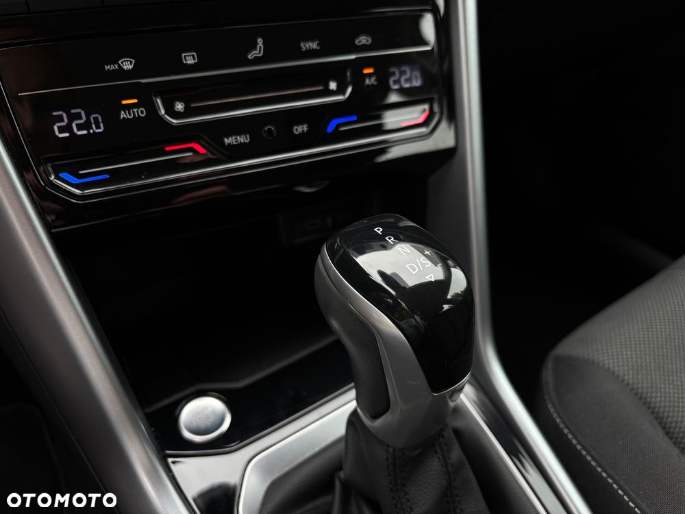 Volkswagen T-Roc 2.0 TDI SCR DSG IQ.DRIVE - 23