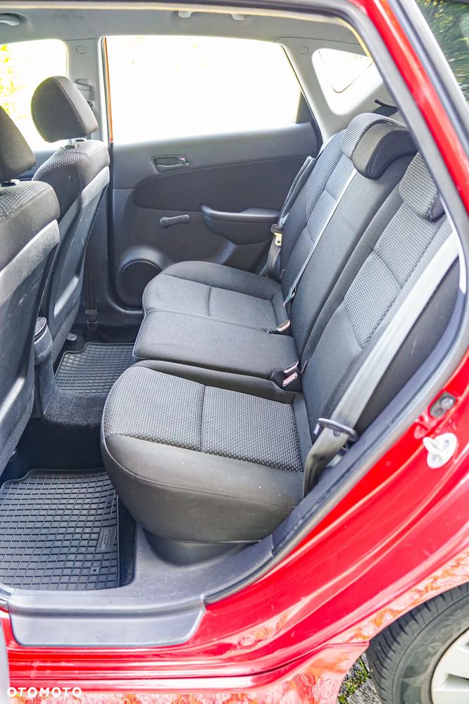 Hyundai i30 1.4 Base - 9