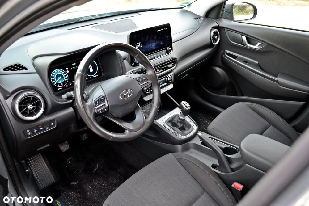 Hyundai Kona - 17