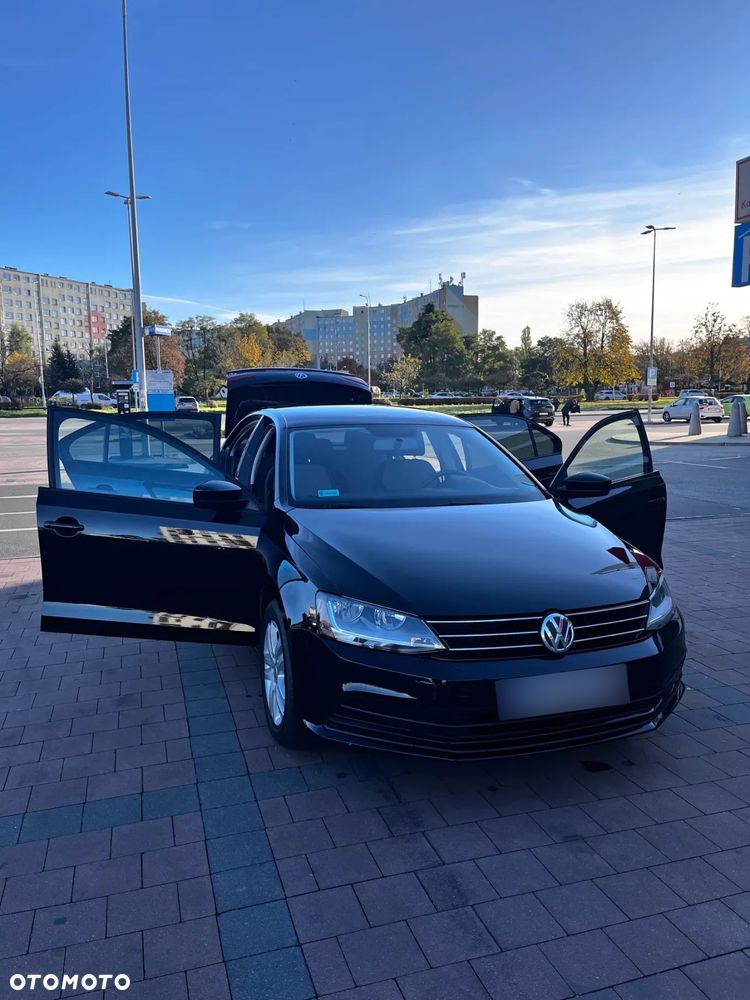 Volkswagen Jetta - 7