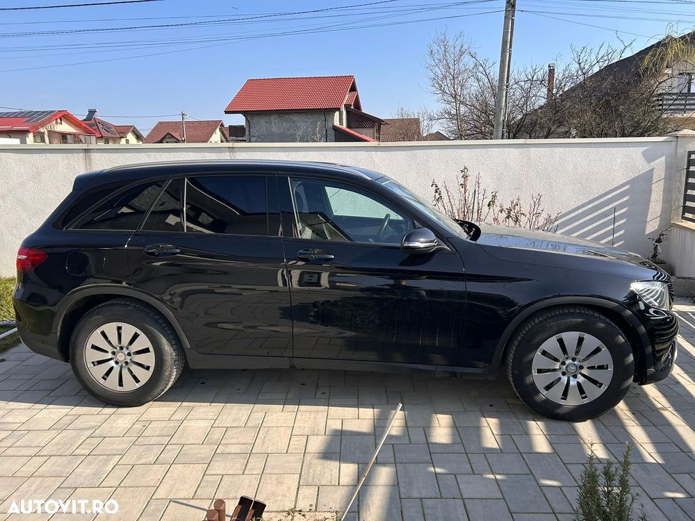 Mercedes-Benz GLC - 4