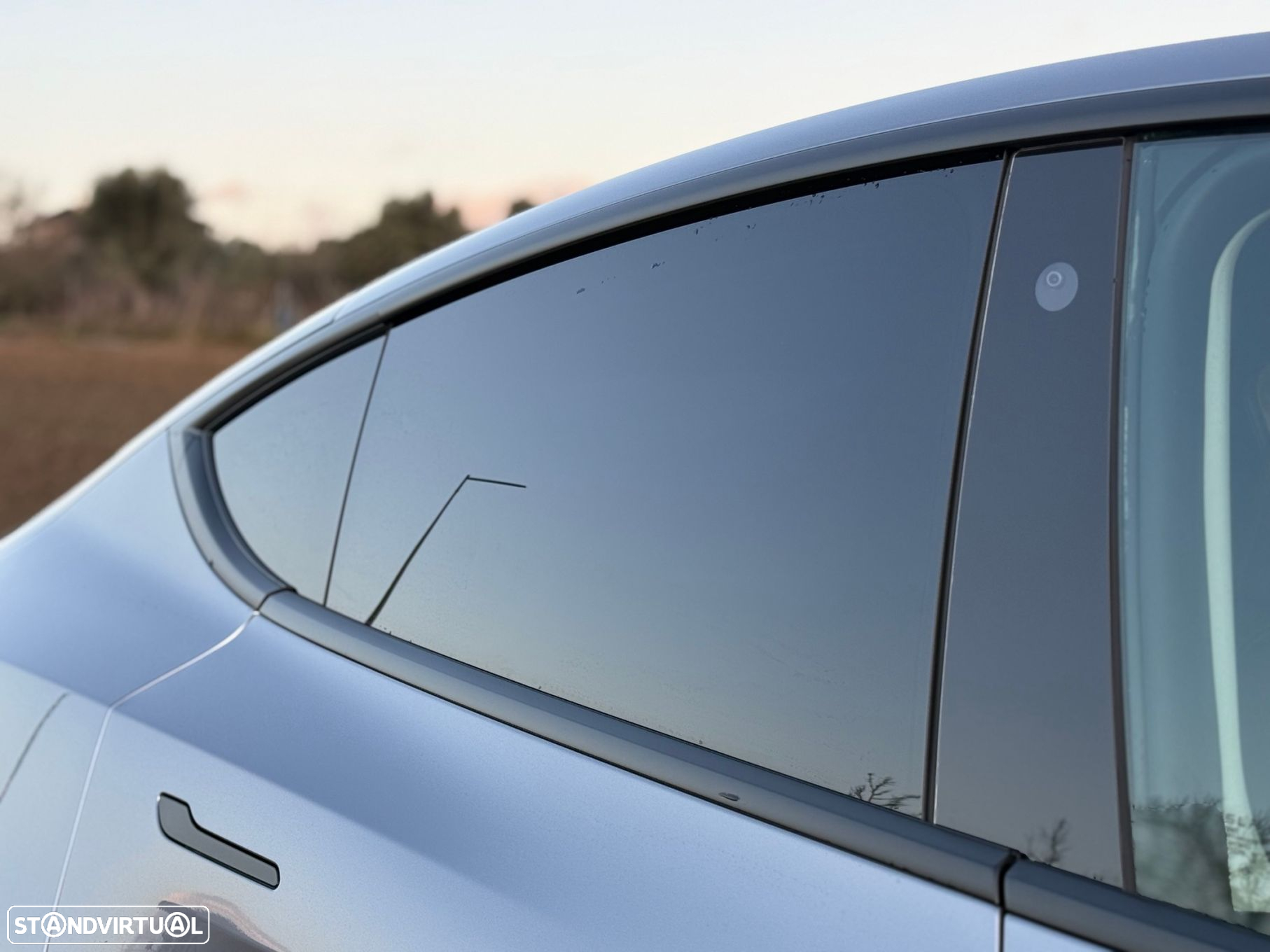 Tesla Model Y Tração Traseira - 4