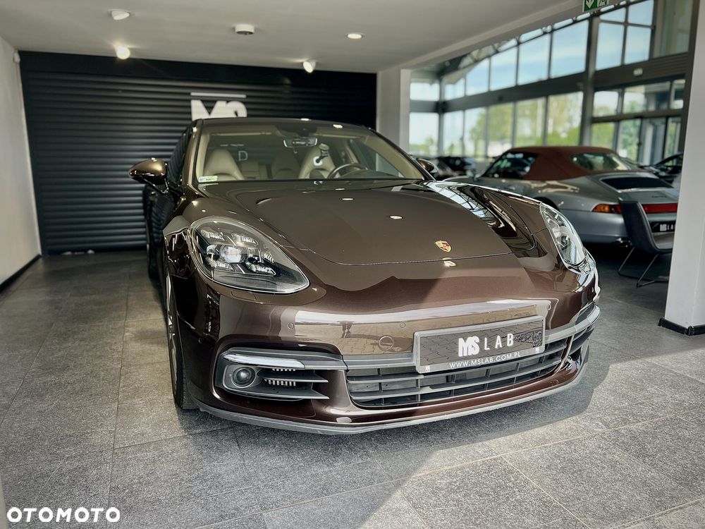 Porsche Panamera ver-4-e--hybrid - 2