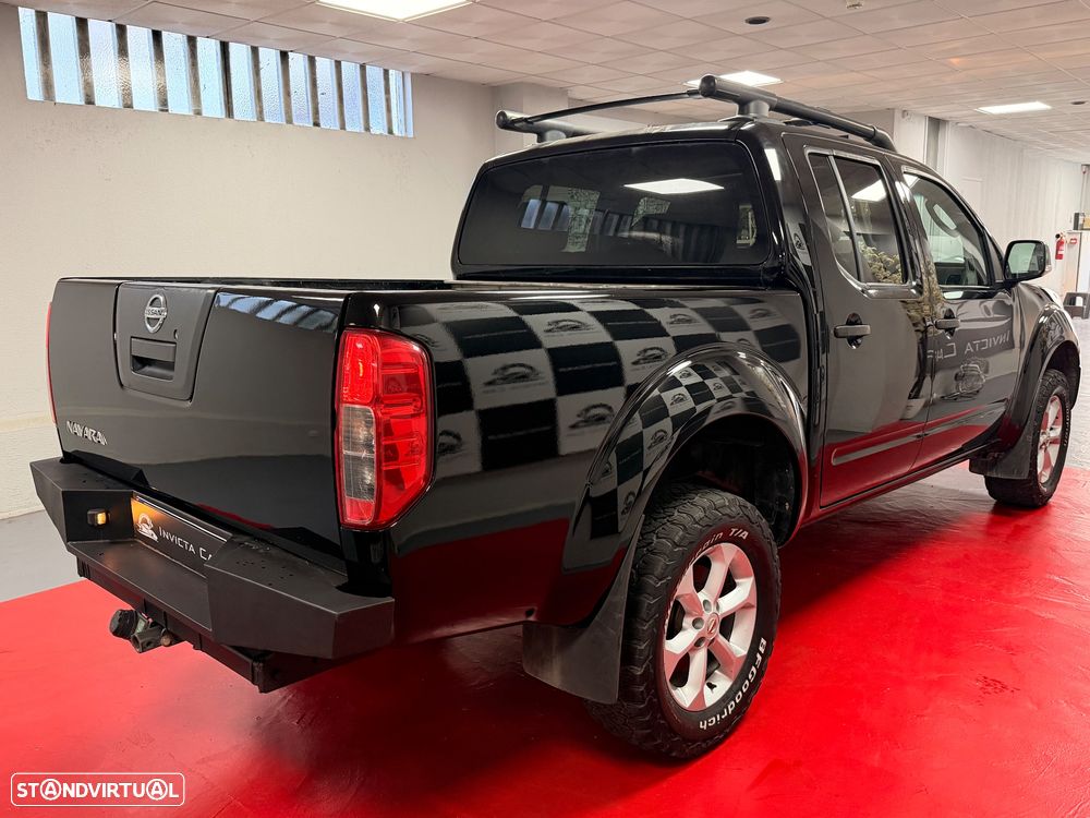 Nissan Navara 2.5 dCi CD LE Premium AT - 8