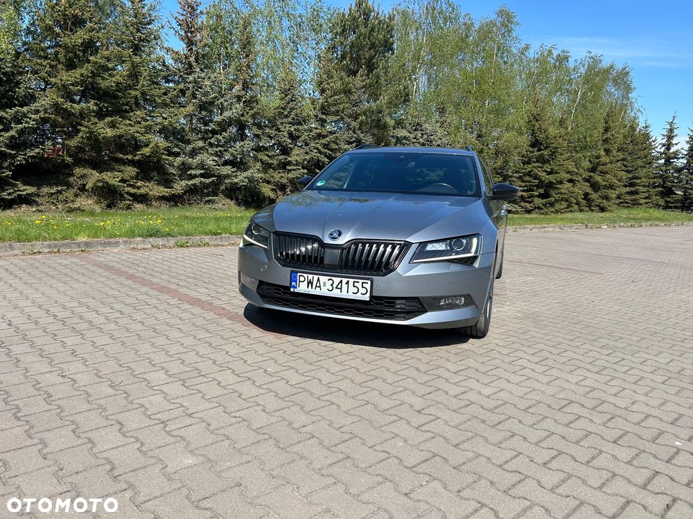 Skoda Superb 2.0 TDI DSG Sportline - 3