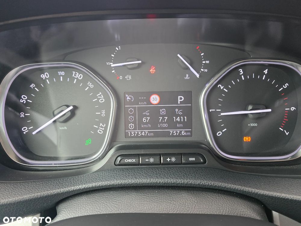 Toyota Proace Verso 2.0 D4-D Long VIP - 19