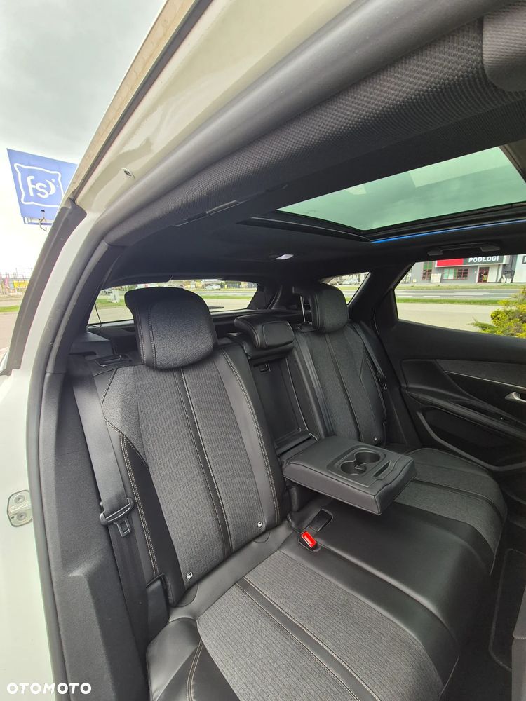 Peugeot 3008 2.0 BlueHDi Allure - 8