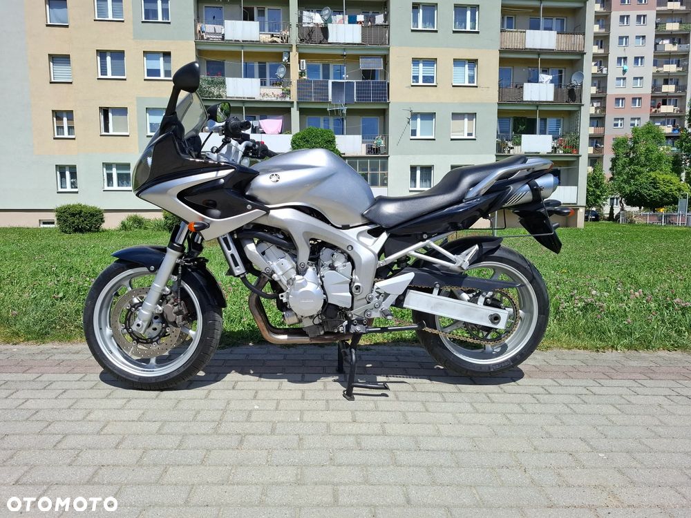 Yamaha FZ6 - 7