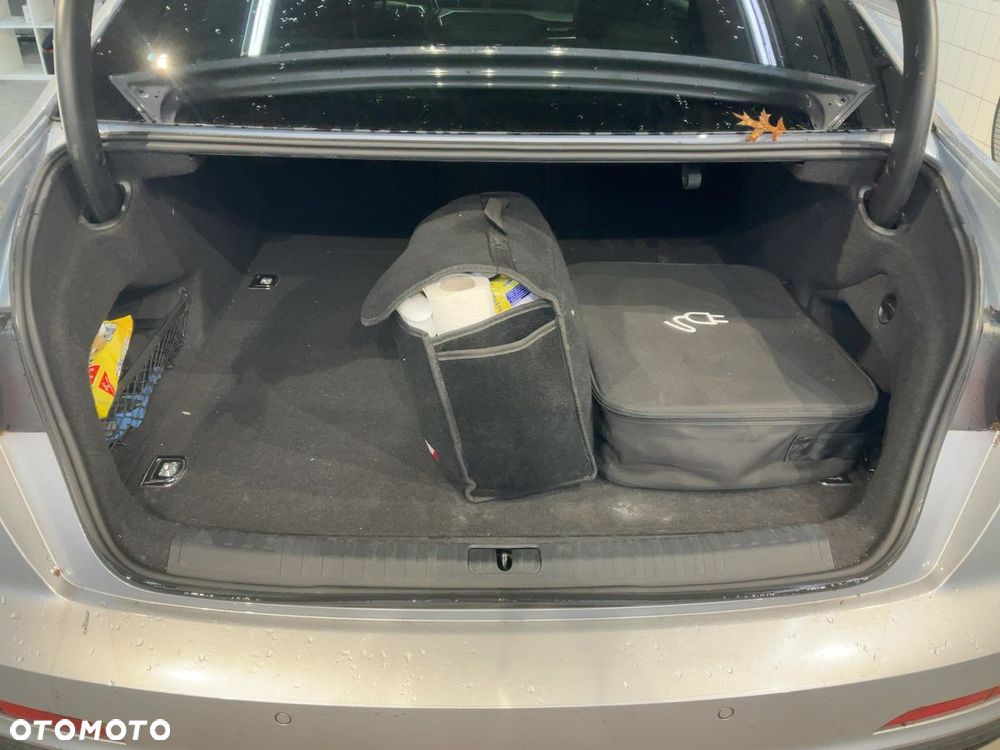 Audi A6 Limousine - 3