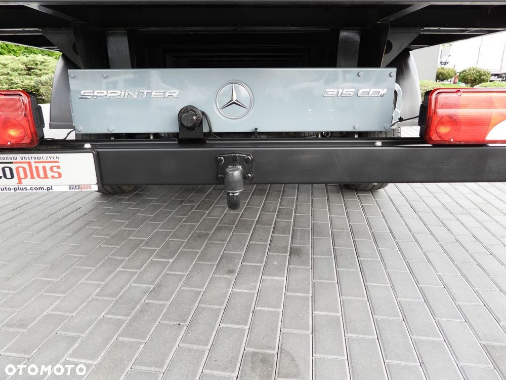 Mercedes-Benz SPRINTER 315 SKRZYNIA 8 PALET TEMPOMAT KLIMATYZACJA  150KM - 21