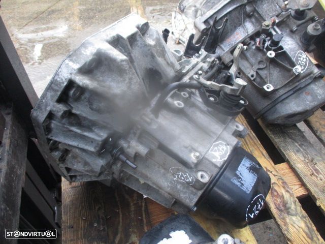Caixa Velocidades JR5137 NISSAN MICRA 3 K12E 2010 1.5DCI 85CV  5P PRETO DIESEL 5V - 3